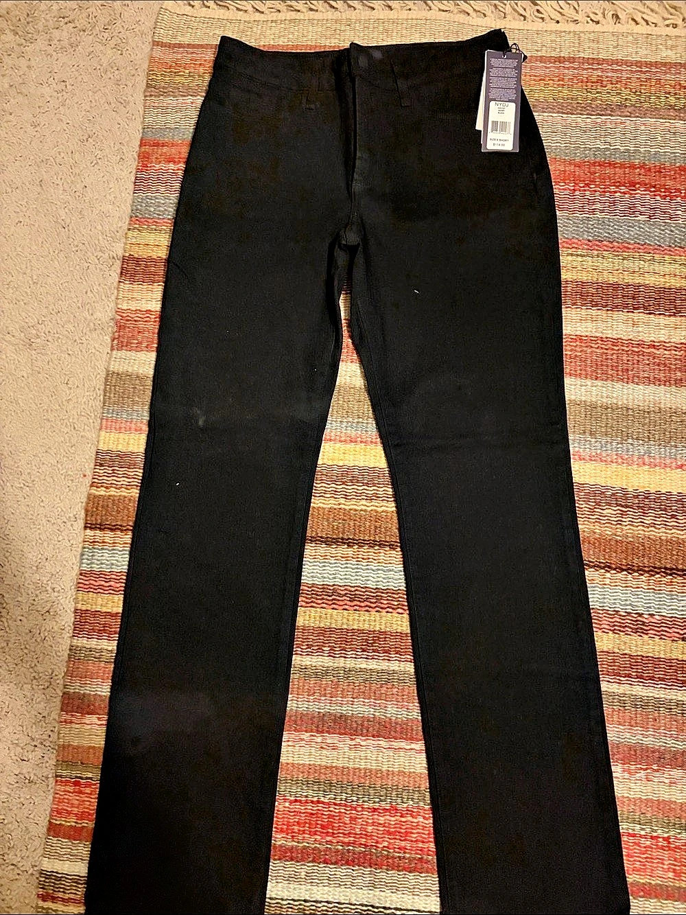 Marilyn Black Leggings Size Medium NWT